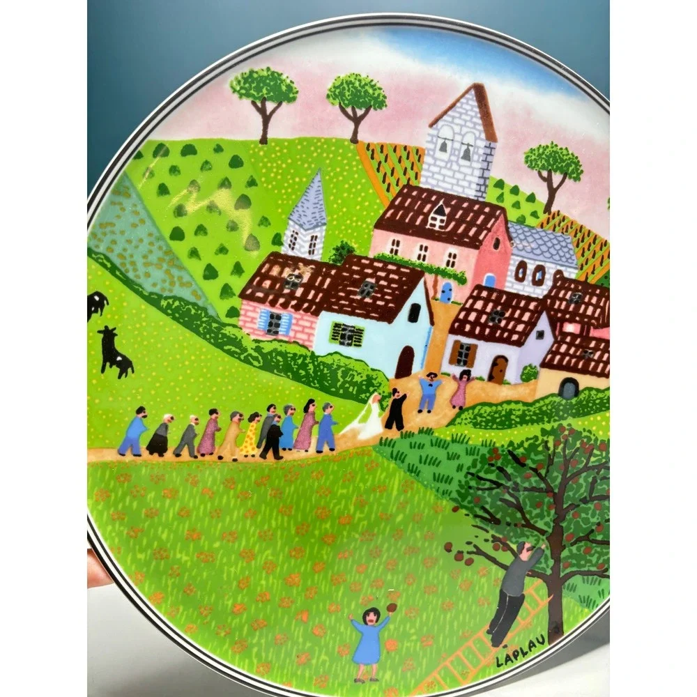Villeroy & Boc Naif Serving Plate Platter 11.5 inch Laplau Porcelain Germany